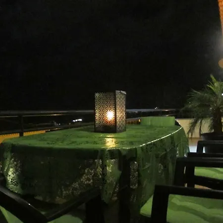 Be My Guest Penthouse Funchal Apartment
