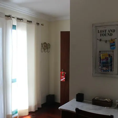 Be My Guest Penthouse Funchal Apartment *